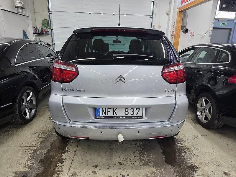 Begagnad Citroën C4 Picasso 112 HK (82 kW) 2012 Silver Minibuss