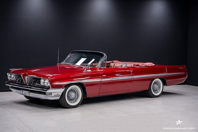 Röd Begagnad 1961 Pontiac Bonneville Cab | 549 900 kr - Bild 1/4