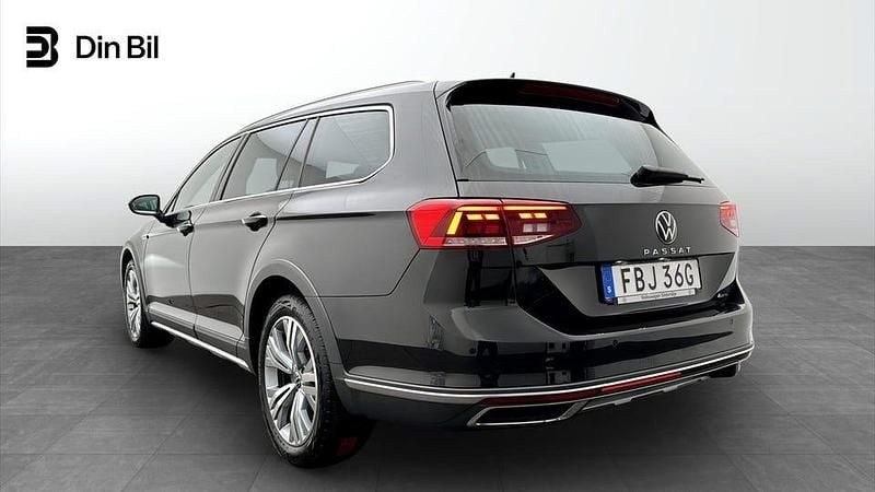 Begagnad VW Passat Alltrack 200 HK (147 kW) 2023 Mörkgrå Kombi
