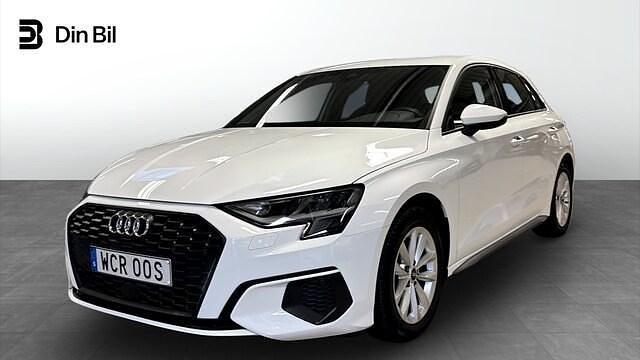 Ibisvit Begagnad 2023 Audi A3 Proline Sedan | 264 000 kr (Marknadspris) - Bild 1/4