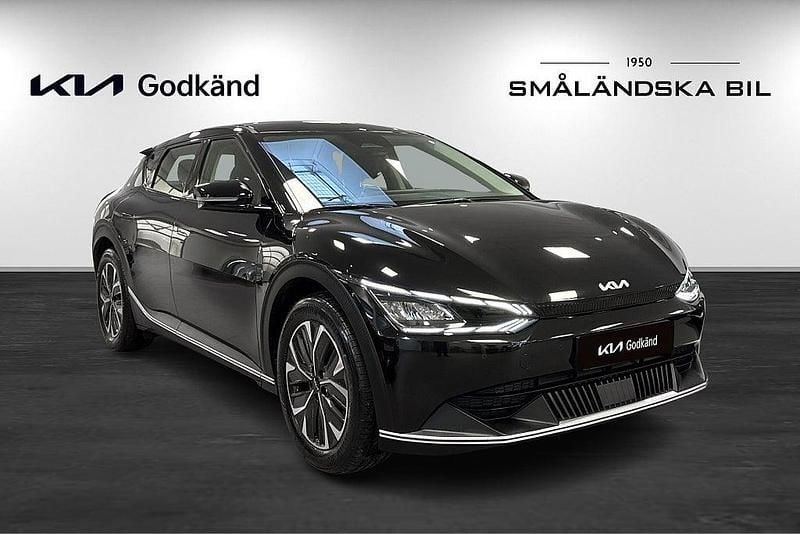 Begagnad Kia EV6 Base 167 kW (228 HK) 2023 Svart SUV