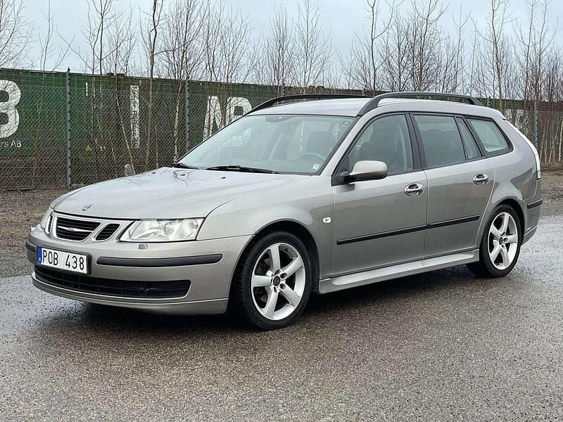 Grå Begagnad 2006 Saab 9-3 Vector Kombi | 21 000 kr (Marknadspris) - Bild 1/4