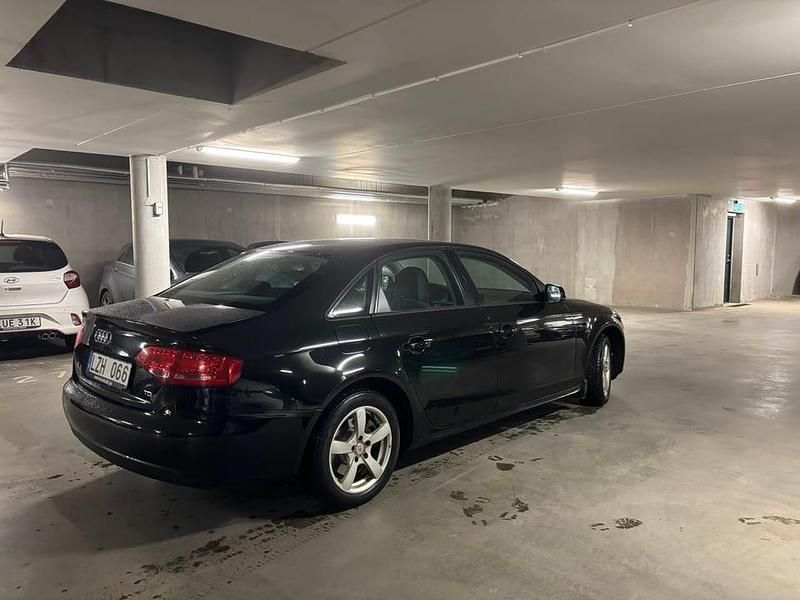 Begagnad Audi A4 143 HK (105 kW) 2012 Sedan