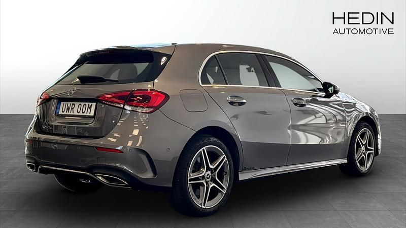 Begagnad Mercedes A250 2023 Grå