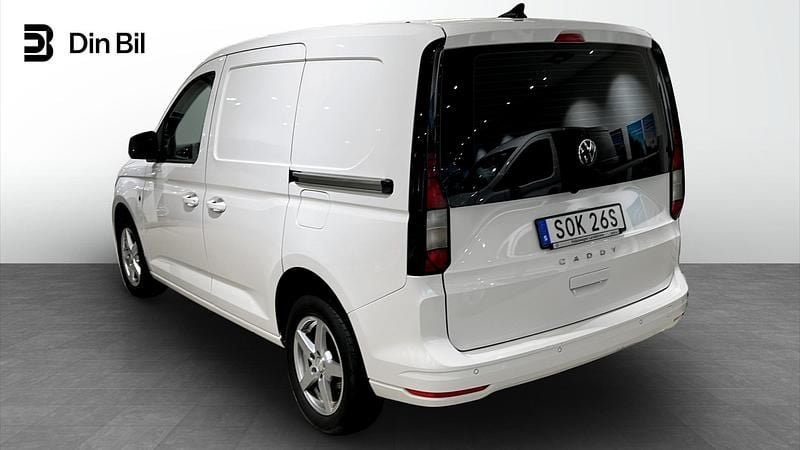 Begagnad VW Caddy 122 HK (89 kW) 2022 Candyvit Minibuss