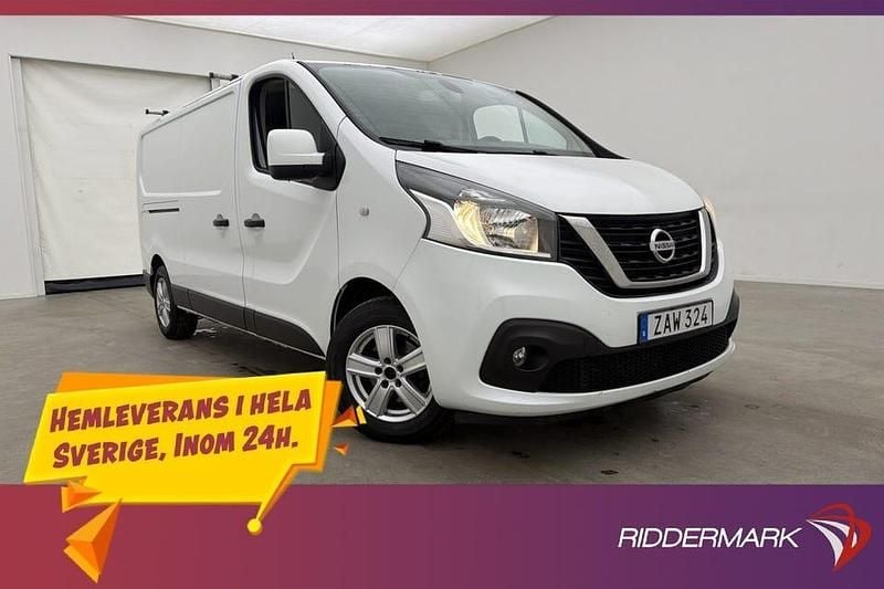 Vit Begagnad 2017 Nissan NV300 Van | 129 800 kr - Bild 1/3