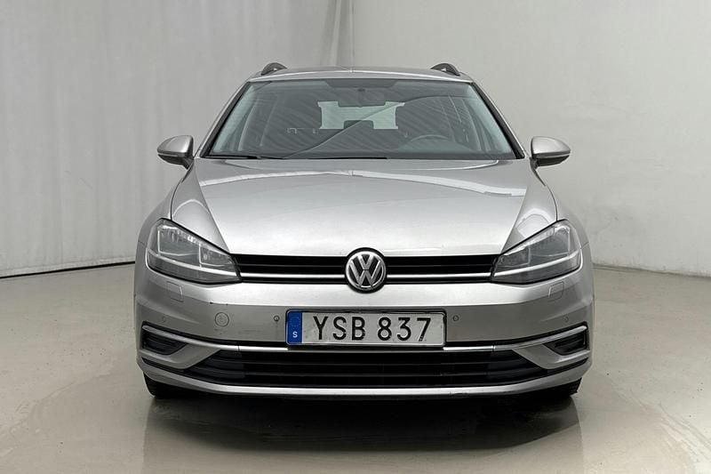 Begagnad VW Golf VII 110 HK (80 kW) 2018 Silver