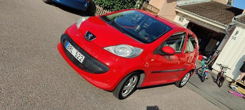 Begagnad 2008 Peugeot 107 Halvkombi | 27 000 kr (Marknadspris) - Bild 1/4
