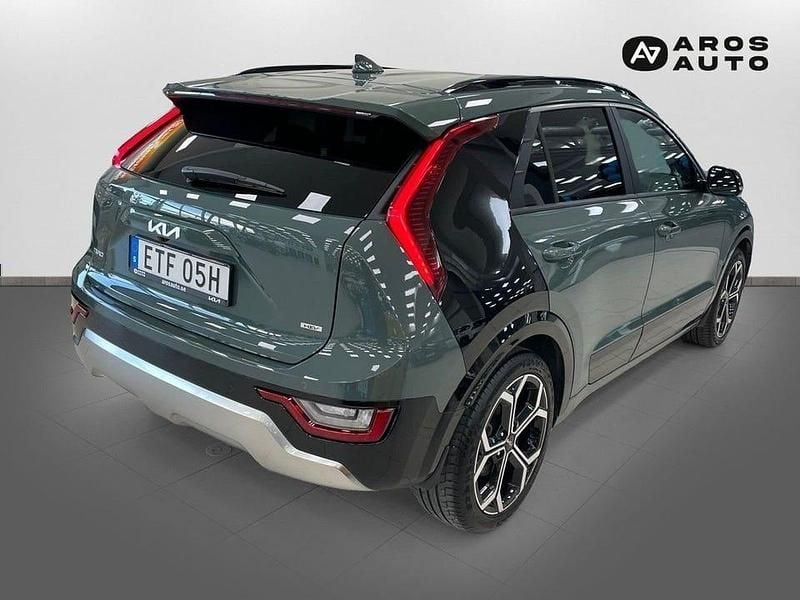 Begagnad Kia Niro Advance 141 HK (103 kW) 2022 Grön SUV