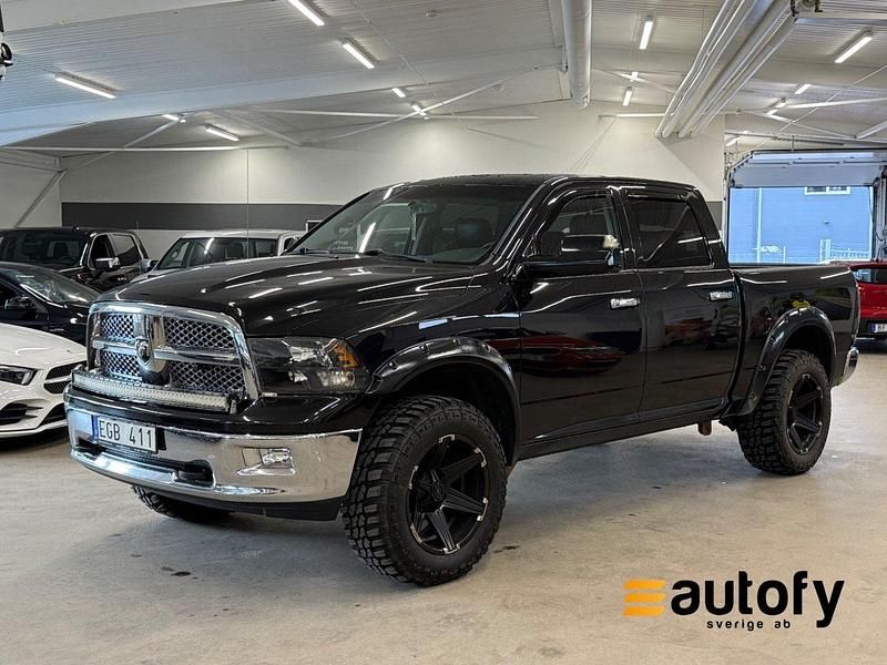 Svart Begagnad 2010 Dodge Ram Pickup | 238 900 kr (Lite dyr) - Bild 1/4