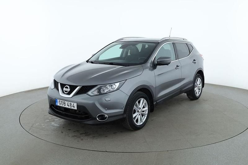 Silver Begagnad 2017 Nissan Qashqai SUV | 154 000 kr (Marknadspris) - Bild 1/3