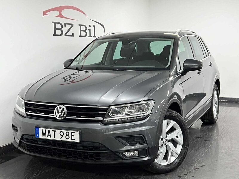 Grå Begagnad 2019 VW Tiguan SUV | 239 900 kr (Bra pris) - Bild 1/4