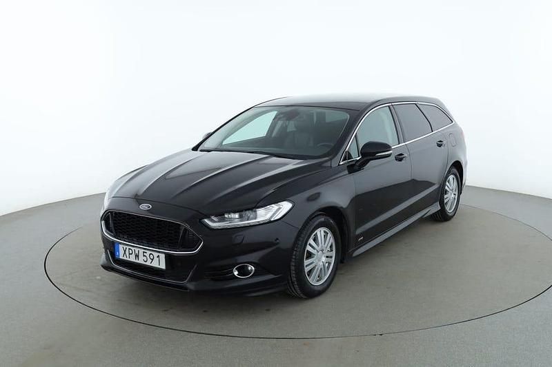 Svart Begagnad 2016 Ford Mondeo Titanium Kombi | 133 000 kr (Marknadspris) - Bild 1/4