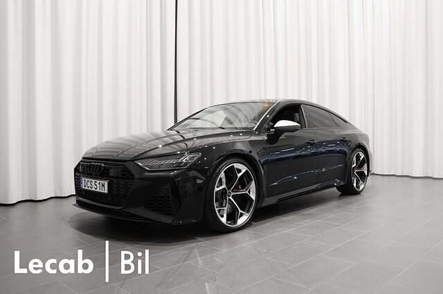 Svart (mytsvart metallic) Begagnad 2025 Audi RS7 Performance Halvkombi | 1 509 000 kr - Bild 1/4