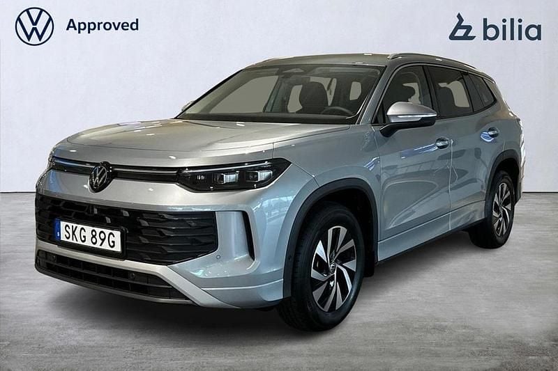 Silver Ny 2025 VW Tayron Edition SUV | 479 900 kr (Bra pris) - Bild 1/4