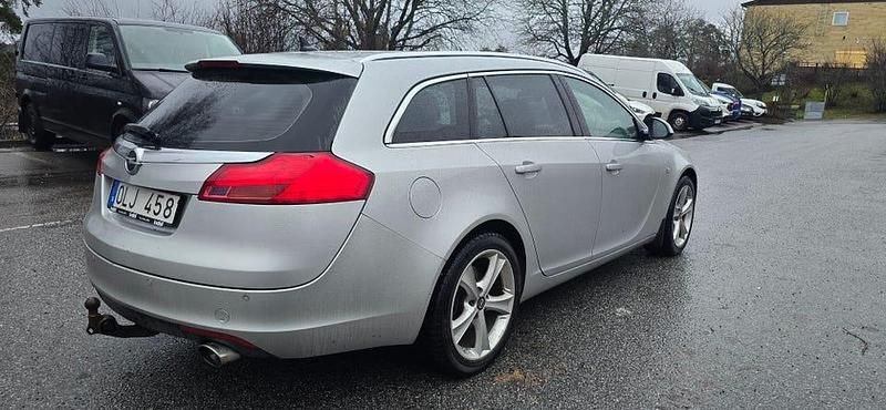 Begagnad 2011 Opel Insignia Kombi | 50 000 kr (Bra pris) - Bild 1/4