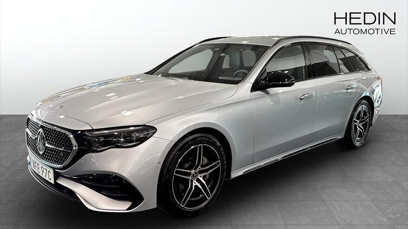 Svart Begagnad 2024 Mercedes E300 AMG Kombi | 729 900 kr (Lite dyr) - Bild 1/4