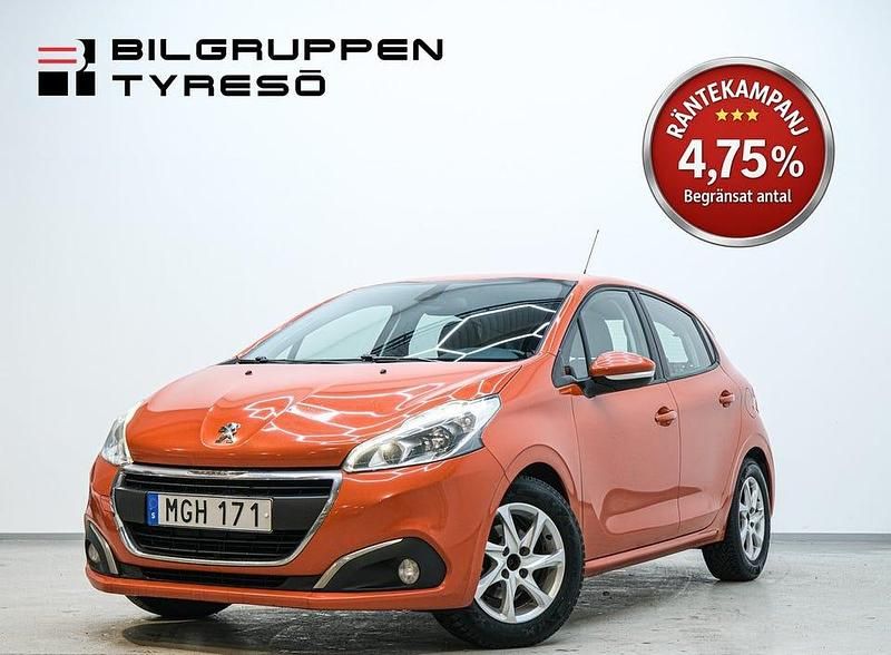 Orange Begagnad 2015 Peugeot 208 Halvkombi | 59 900 kr (Marknadspris) - Bild 1/4