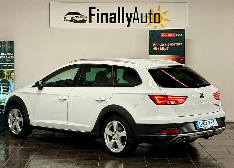 Begagnad Seat Leon X-Perience 4Drive 184 HK (135 kW) 2014 Vit Kombi