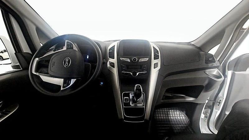 Begagnad BYD ETP3 100 kW (136 HK) 2023 Vit (white) Van