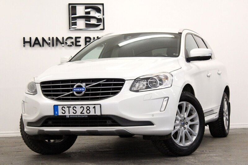 Vit Begagnad 2015 Volvo XC60 Summum SUV | 139 900 kr (Bra pris) - Bild 1/4