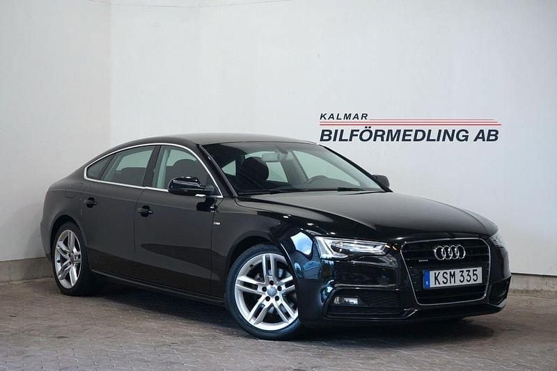 Svart Begagnad 2015 Audi A5 Sportback Halvkombi | 129 900 kr (Marknadspris) - Bild 1/4