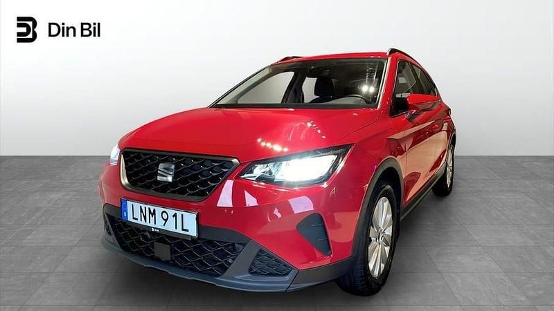 Röd Begagnad 2023 Seat Arona Style SUV | 184 900 kr (Marknadspris) - Bild 1/4