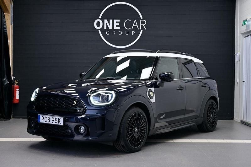 Svart Begagnad 2021 Mini Cooper Countryman SUV | 379 900 kr - Bild 1/4