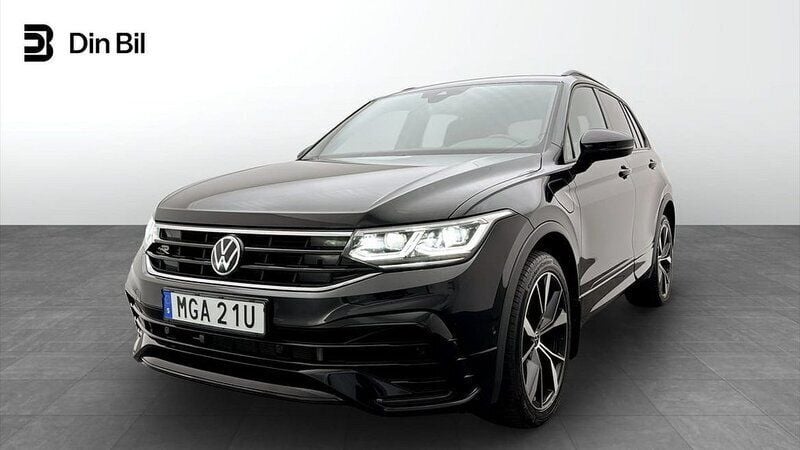 Svart Begagnad 2022 VW Tiguan R-line SUV | 399 900 kr (Marknadspris) - Bild 1/4