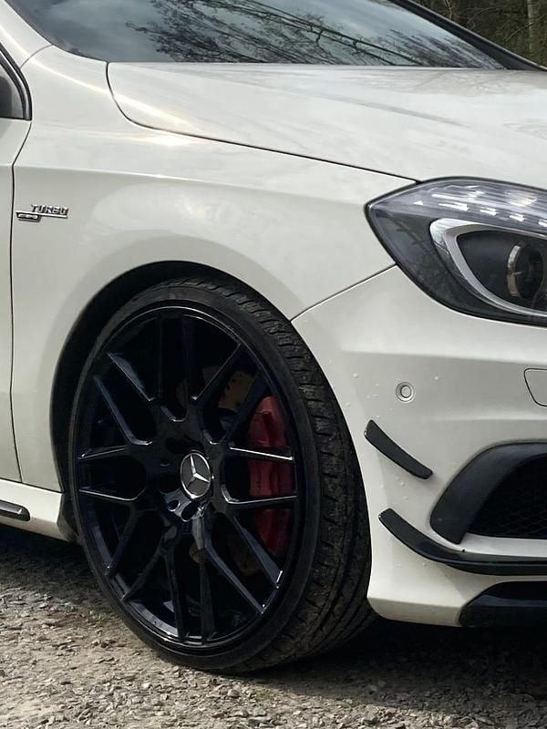Begagnad Mercedes A45 AMG AMG 360 HK (264 kW) 2014 Halvkombi