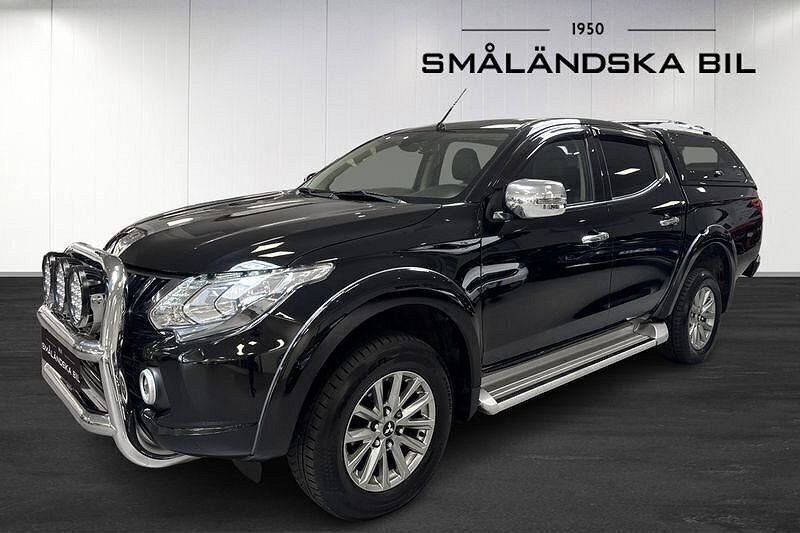 Svart Begagnad 2017 Mitsubishi L200 Pickup | 209 000 kr (Marknadspris) - Bild 1/4