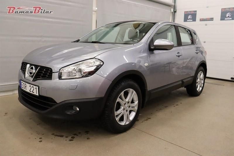 Begagnad Nissan Qashqai 117 HK (86 kW) 2012 Grå SUV