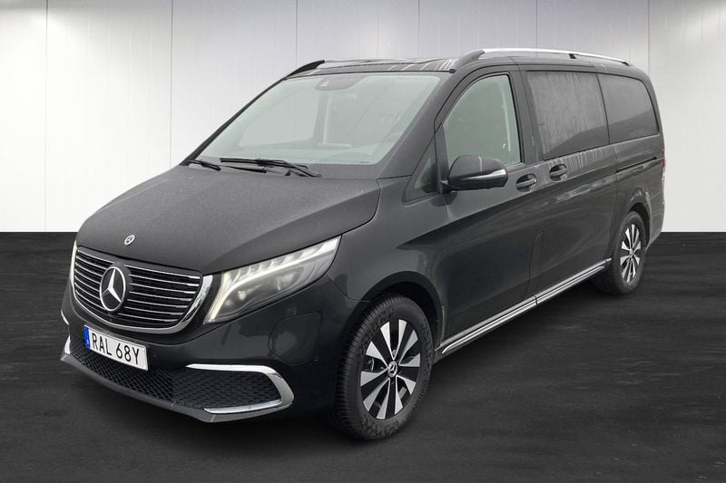 Begagnad 2023 Mercedes EQV300 Minibuss | 979 900 kr - Bild 1/4