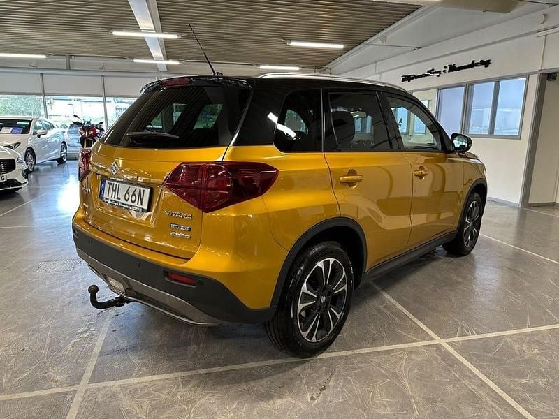 Begagnad Suzuki Vitara 129 HK (94 kW) 2020 Gul SUV