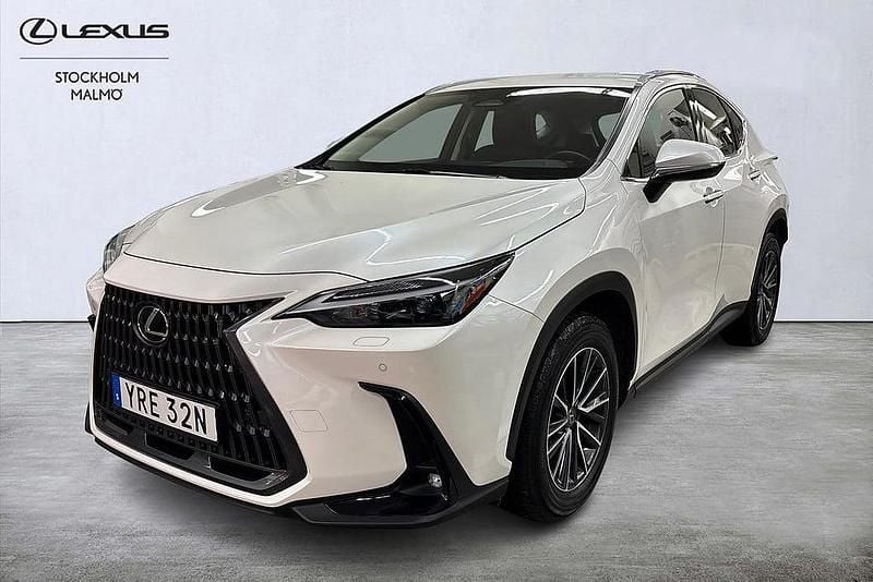 Vit Begagnad 2023 Lexus NX350h Business Edition SUV | 459 000 kr (Lite dyr) - Bild 1/4