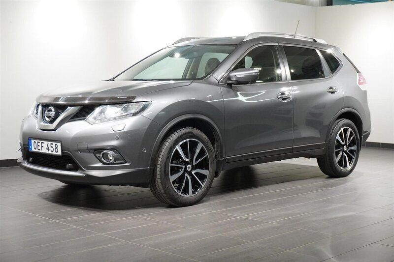 Grå/silver Begagnad 2016 Nissan X-Trail 360º SUV | 189 900 kr (Dyr) - Bild 1/4