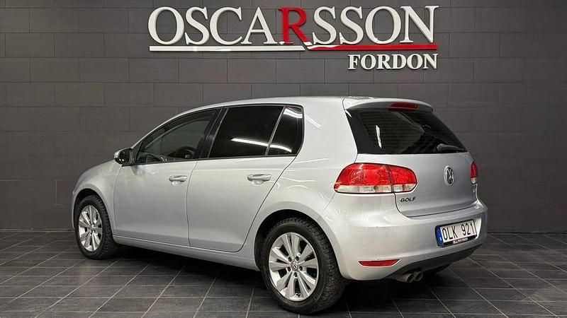Begagnad VW Golf VI 124 HK (91 kW) 2010 Silver Halvkombi