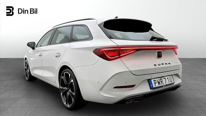Begagnad Cupra Leon 2024 Vit