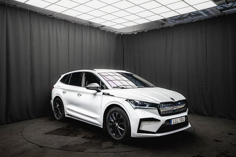 Begagnad Skoda Enyaq iV SportLine 194 kW (265 HK) 2021 Vit SUV