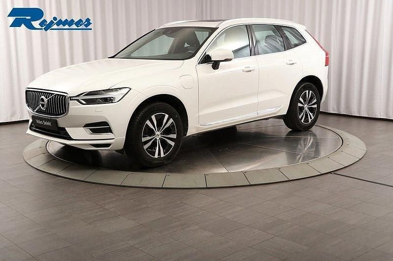 Vit (ice vit) Begagnad 2020 Volvo XC60 SUV | 379 900 kr (Bra pris) - Bild 1/4