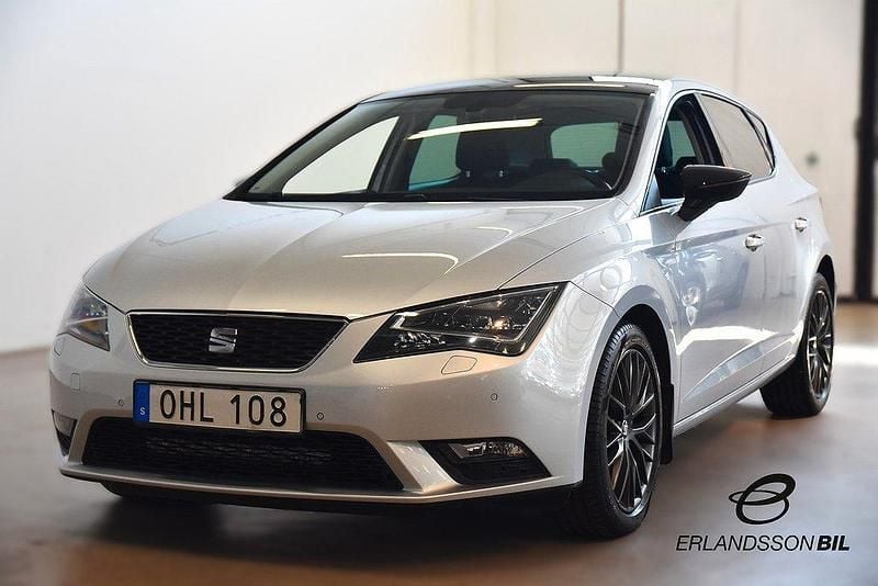 Silver Begagnad 2016 Seat Leon Style Halvkombi | 134 900 kr (Marknadspris) - Bild 1/4