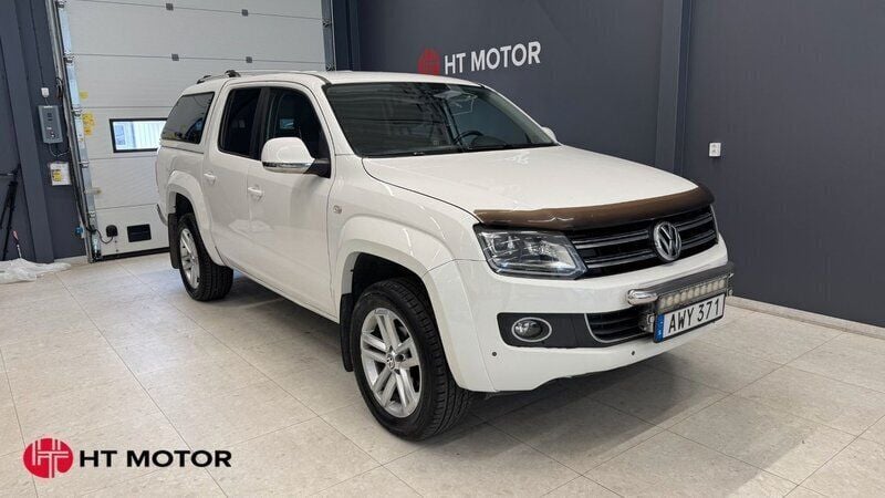 Vit Begagnad 2016 VW Amarok Highline Pickup | 239 900 kr (Lite dyr) - Bild 1/4