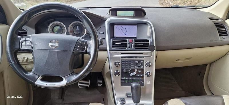 Begagnad 2009 Volvo XC60 SUV | 80 000 kr (Lite dyr) - Bild 1/4