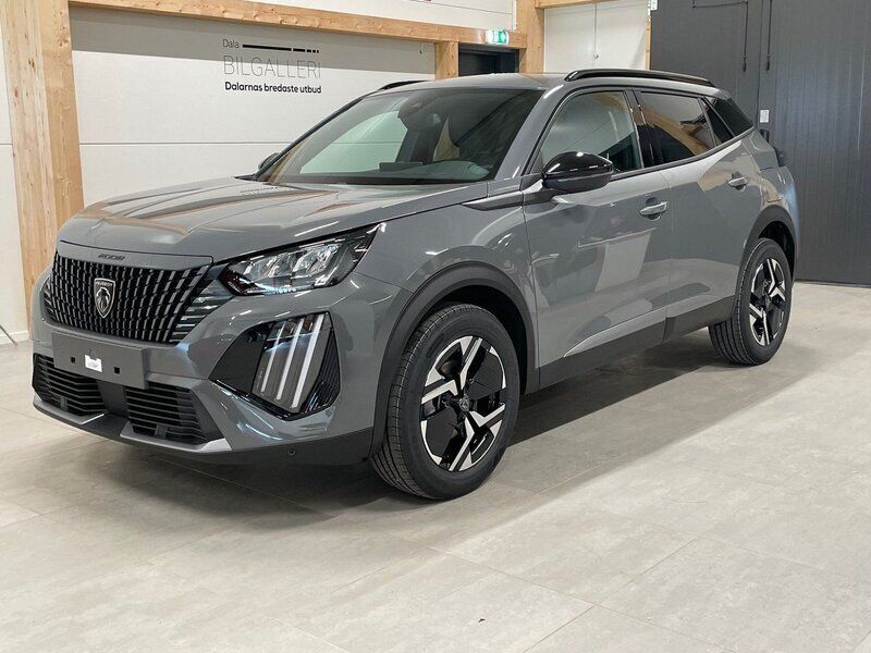 Grå Ny 2024 Peugeot 2008 SUV | 239 900 kr (Marknadspris) - Bild 1/4