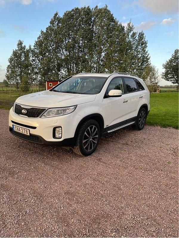 Vit Begagnad 2014 Kia Sorento SUV | 115 000 kr (Marknadspris) - Bild 1/1
