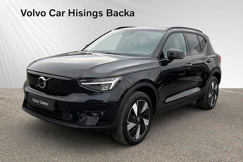 Svart Begagnad 2025 Volvo EX40 Single Motor Extended Range SUV | 528 900 kr - Bild 1/2