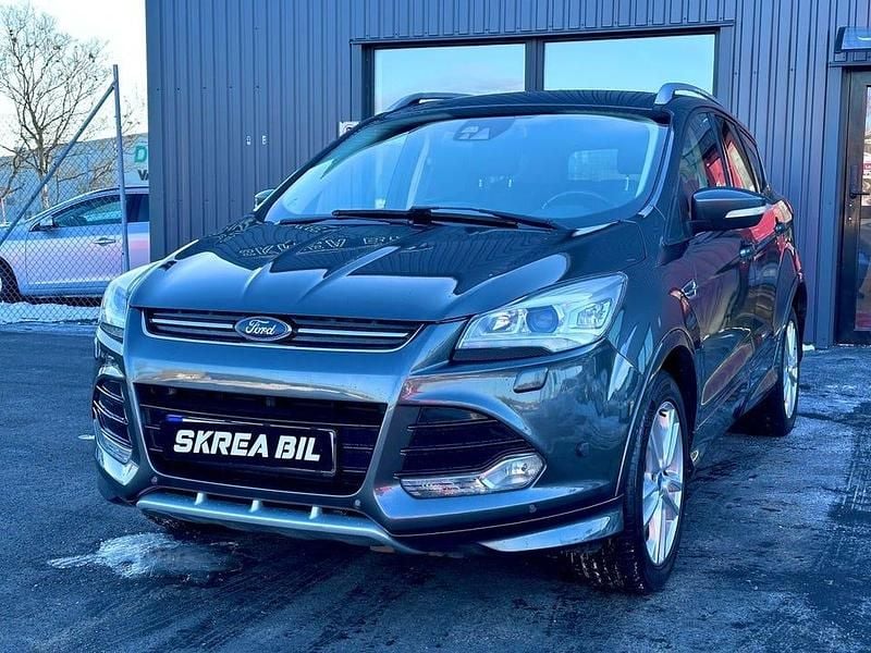 Begagnad Ford Kuga Titanium X 152 HK (111 kW) 2015 Grå