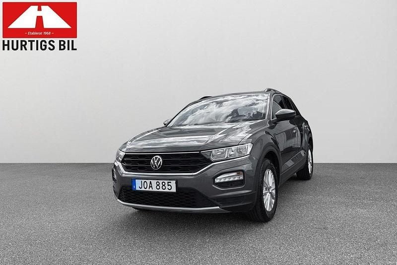 Mörkgrå Begagnad 2021 VW T-Roc SUV | 229 900 kr (Marknadspris) - Bild 1/4