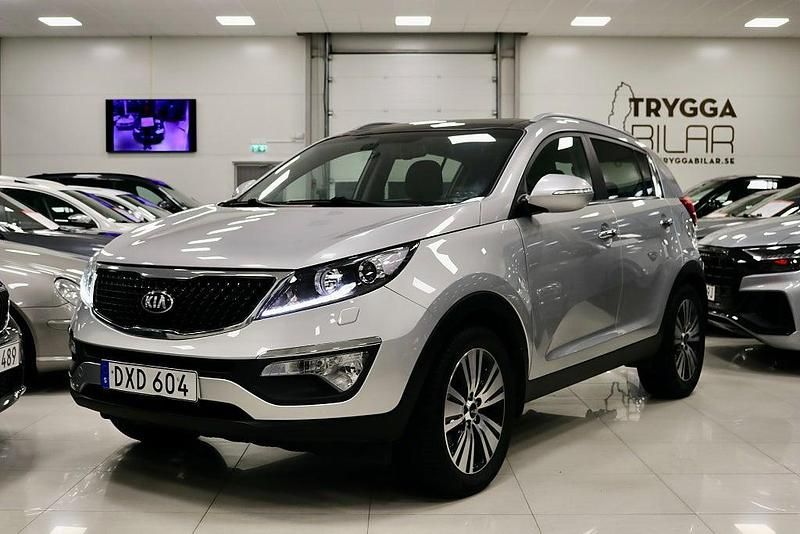 Grå Begagnad 2014 Kia Sportage SUV | 109 000 kr (Marknadspris) - Bild 1/4