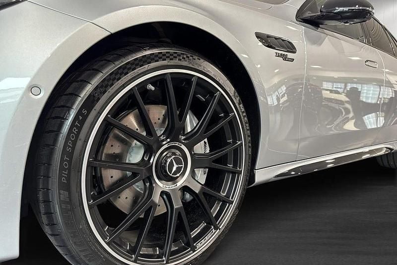 Begagnad Mercedes E53 AMG 585 HK (430 kW) 2025 Silver Sedan